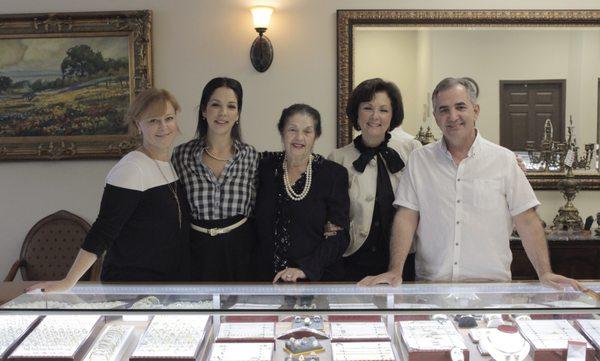 Family owned and operated jewelry store, since 1948.