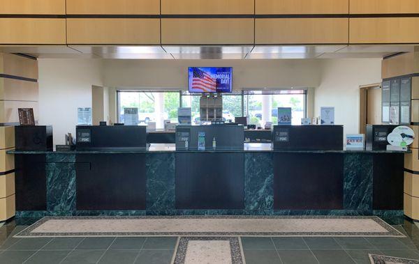 The teller line at the  First American Bank Bartlett branch