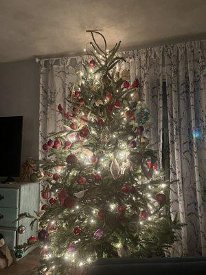 7-8 ft tree