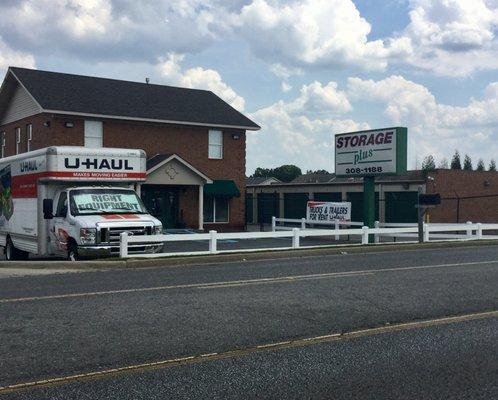 U-Haul Neighborhood Dealer