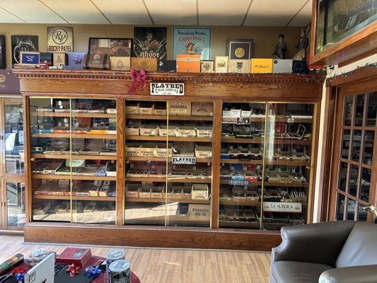 Humidor