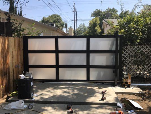 Modern aluminum & Glass Sliding gate