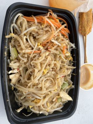 Chicken Pad Thai!