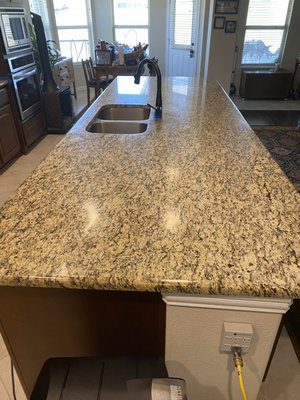 Clean and protection on the granite countertop