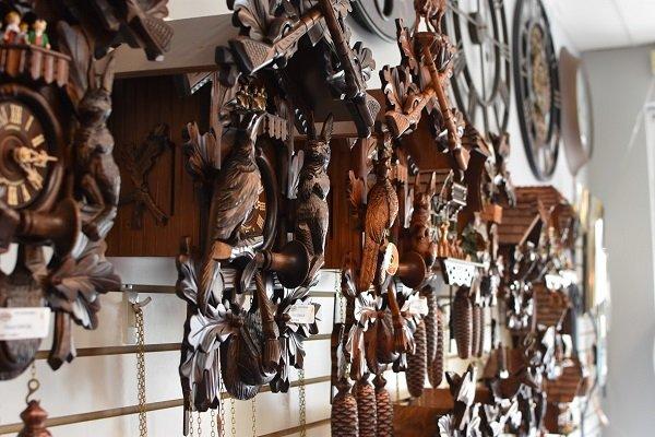 Many different German Cuckoo Clocks to choose from