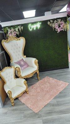 Throne chair rentals