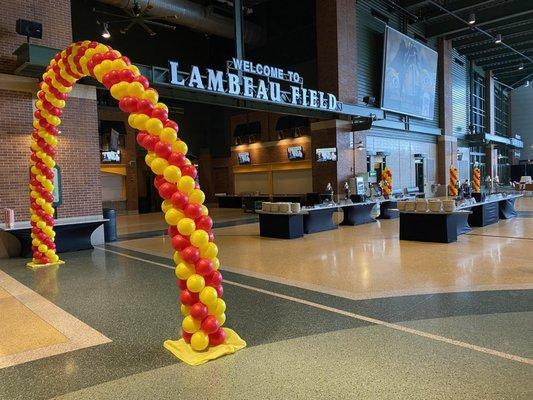 LAMBEAU FIELD MEGA ARCH IN THE ATRIUM