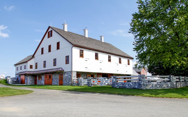 A bank barn restored by White Horse Construction, Inc.