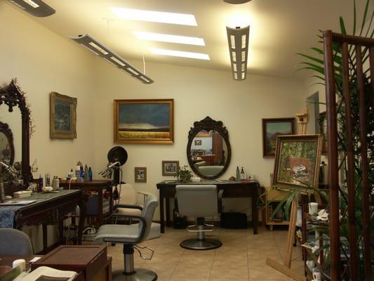 Bijou Gallery & Salon