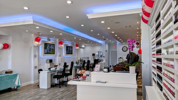 Urban Nails & Spa