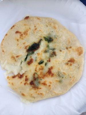 Spinach and cheese pupusas