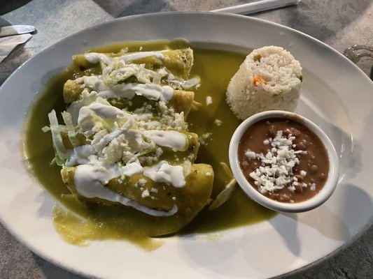 Enchiladas verdes