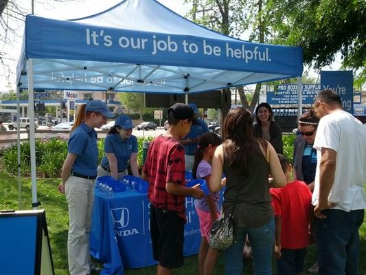 Helpful Honda booth giving away free dog bowls and hand sanitizers