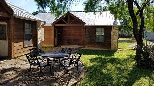 Bullwinkles Lake Cabins