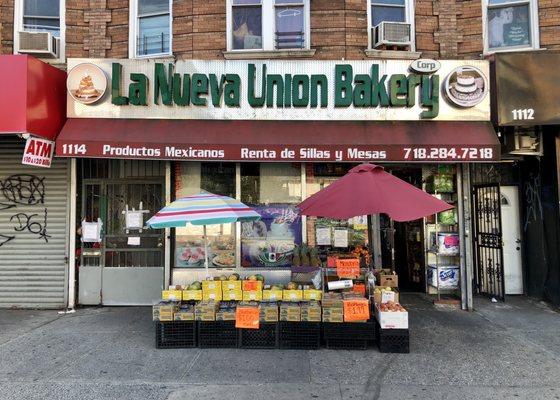 La Nueva Union Bakery