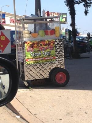 El Jefe's fresh fruit cart