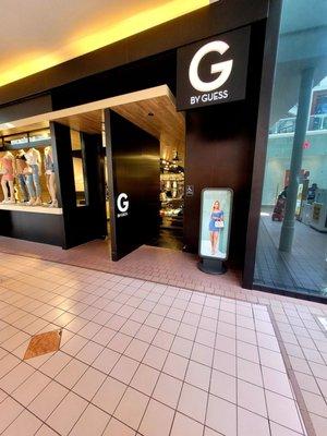 G By Guess