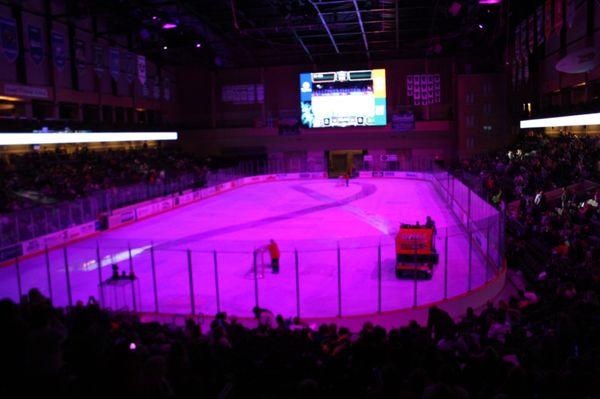 Sioux City Musketeers hockey game