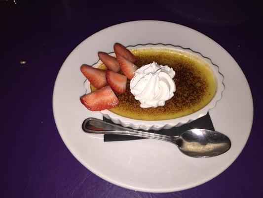 The Creme Brulee my girlfriend had for desert was spectacular.