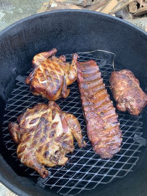 Slow smoked ribs, chicken & boneless pork shoulder