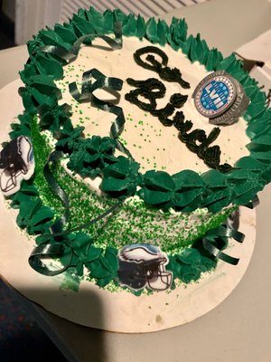 Froyo 6" Eagles Cake (Feeds 6-9)