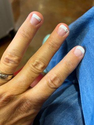 Not 24 hours after shellac both my daughter and i had our nails done it chipped. Terrible job