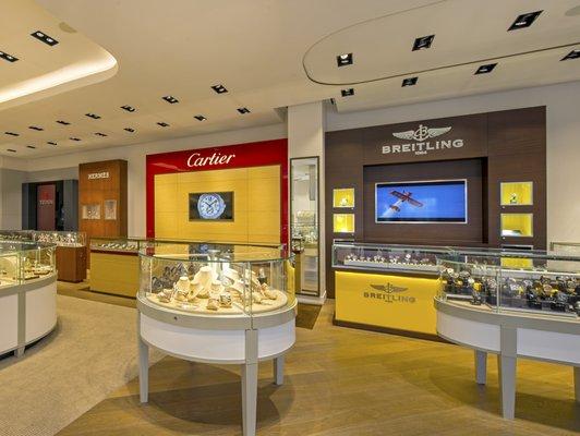 London Jewelers in Wheatley Plaza, Greenvale, NY