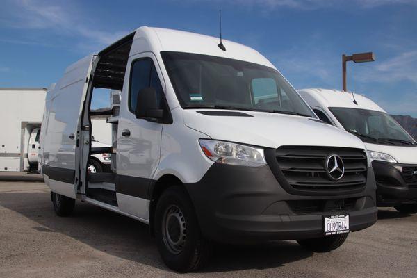 Hi-roof cargo van