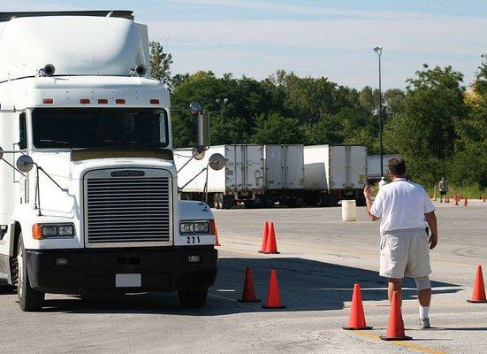 CDL Driving School Brooklyn  http://drivingschoolcdl.com/