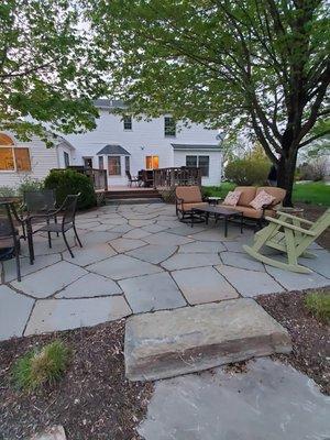 Irregular Bluestone Patio