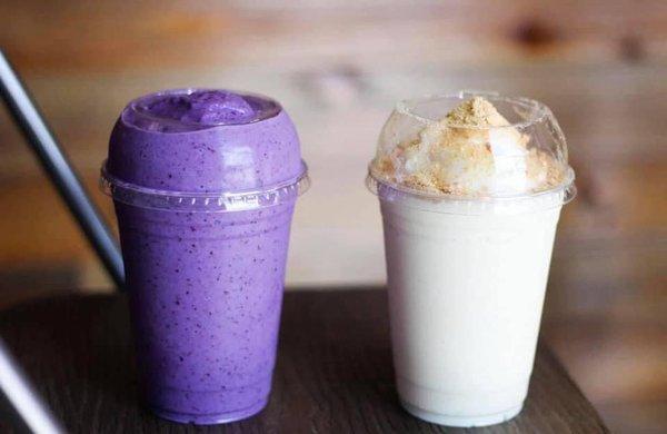 Blueberry Cheesecake and White Chocolate Cheesecake Shake