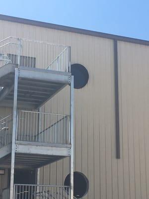 This hurricane round window for carnival terminal