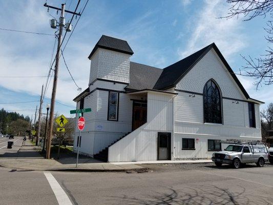 Classic stained glass or paint removal/construction clean?