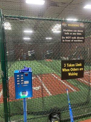 Softball and baseball batting cages