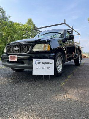 Exterior detail on this ford