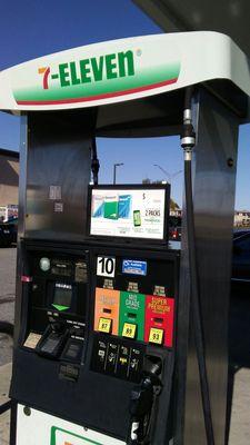 Gas pumps and sunny skies at 7-11.