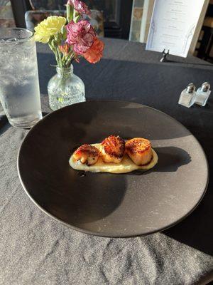 Scallop dish, three scallops that I finished in three bites