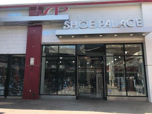 Shoe Palace