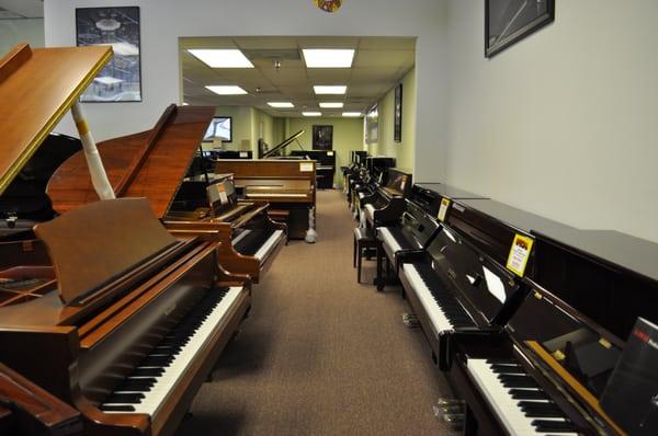 Over hundred quality  New and Used Pianos available for you.