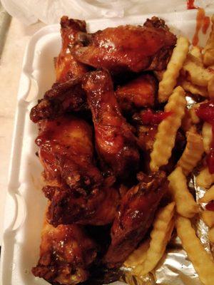 Dozen Wings with Weedman's Sauce