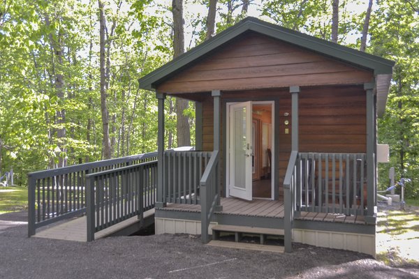 Stoneybrook Cabin - 4 Person, Wheelchair Friendly