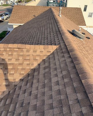 Another happy customer in North Wildwood N.J G.A.F hdz color shake wood dimensional shingles