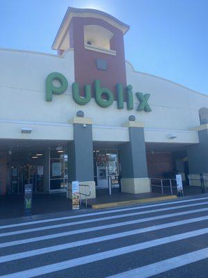 Publix Catering at Santa Barbara Centre