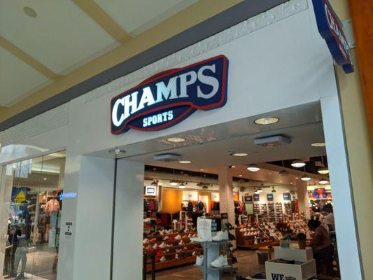 Champs Sports