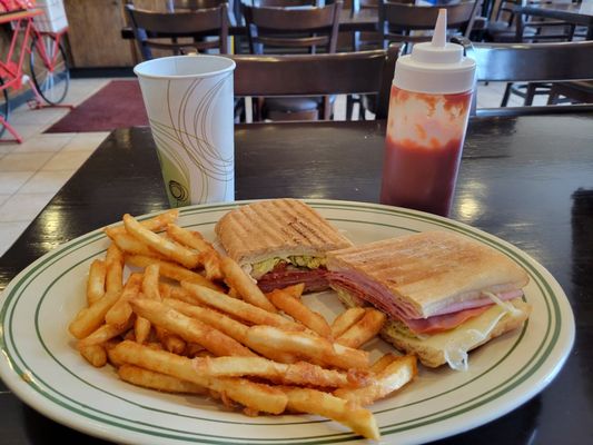 Italian panini lunch special is a good deal