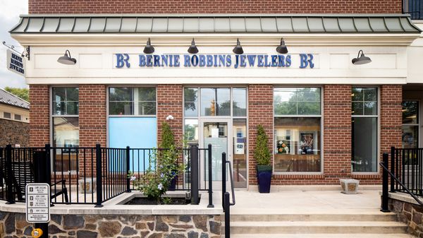 Bernie Robbins Jewelers