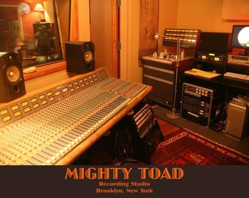 Record your music in 2-inch Analog or Pro Tools HD. Vintage keys, mics, amps and outboard gear.