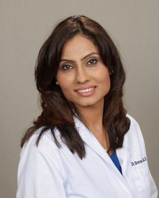 Simran Kaur, DDS