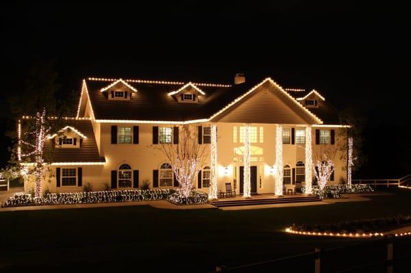 Amazing Temecula Home Decorated for Christmas by The Christmas Kings