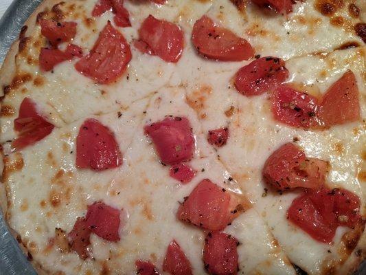 Bruschetta white pizza